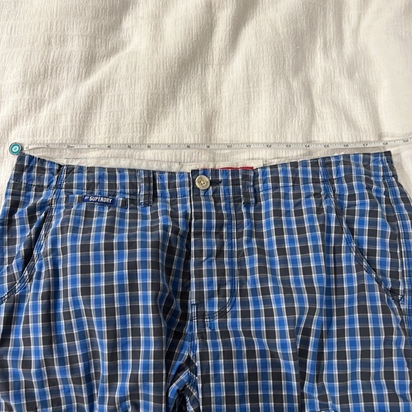 Superdry Cargo Shorts - Picture 6 of 9